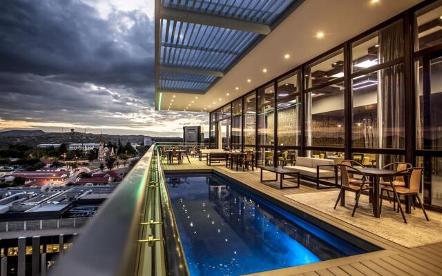 Avani Windhoek Hotel & Casino