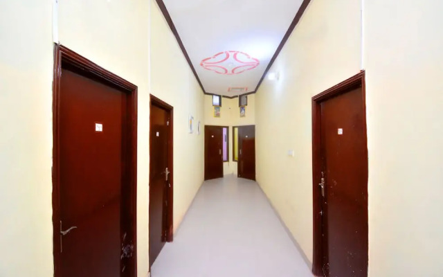 OYO 43320 Mannat Guest House