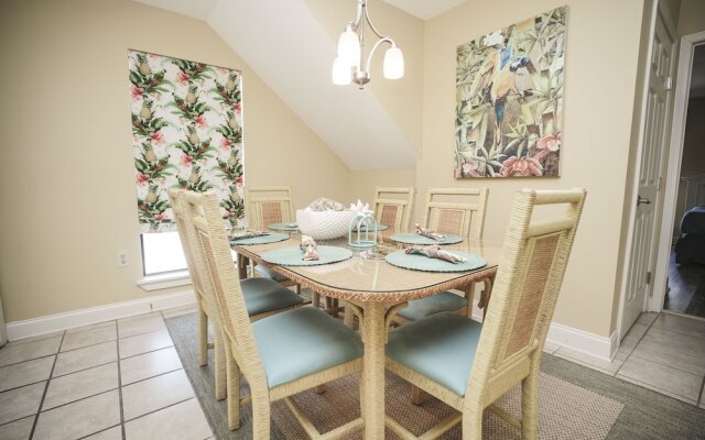 Sandpiper Cove Resort by Panhandle Getaways