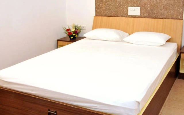 Hiy Rooms at Gandhipuram