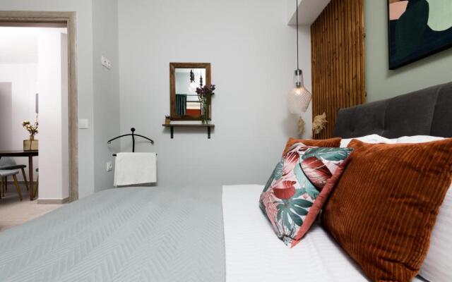 Iliana & Sarra Apartment 2