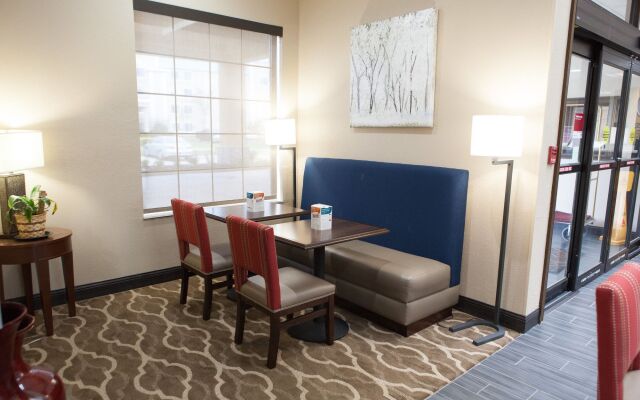 Comfort Suites Hattiesburg