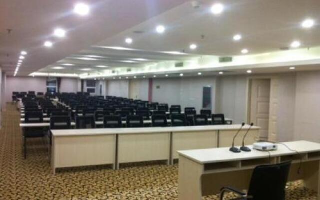 锦江之星(盘锦火车站店)