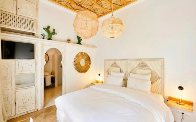 Riad Yasaman