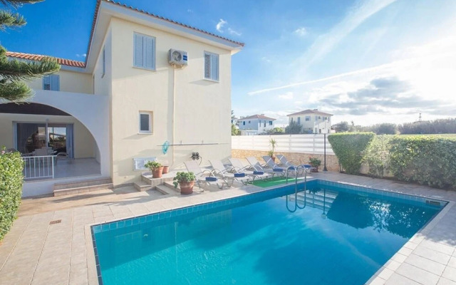 Villa Renee AQ Ni38b