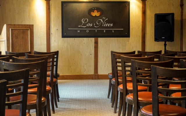 Hotel Los Ñires