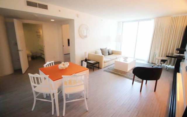 Private Condos at 1100 West by LMC