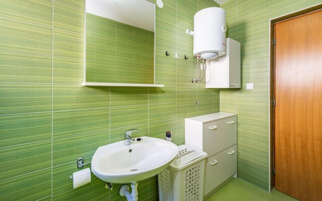 Awesome Home in Vir With Wifi and 2 Bedrooms