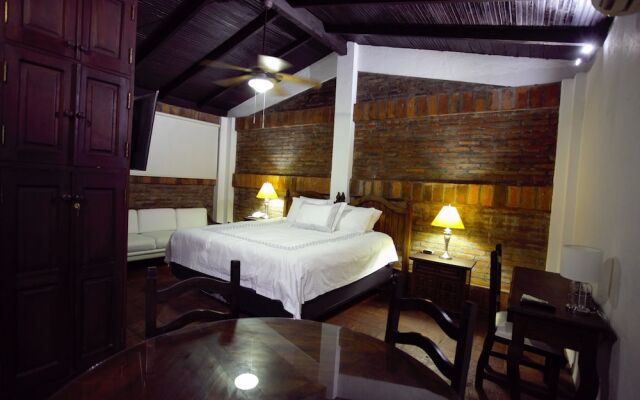 Hotel Casa Colonial