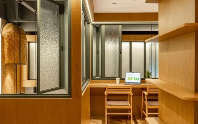 Xiamen Airport SM City Plaza Yunrui@Hotel