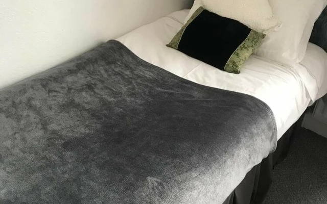 Inviting 2-bed Apartment in Newcastle Upon Tyne