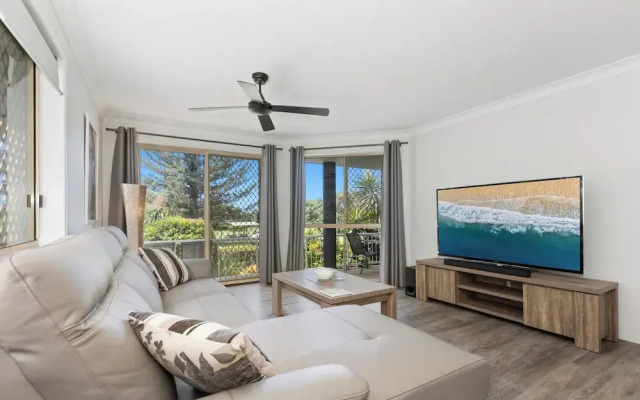 2 Bed Beachfront Apartment in Kingscliff