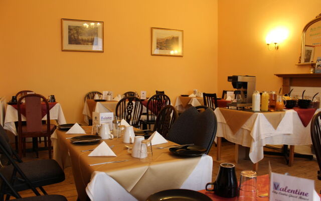 The Valentine Townhouse Hotel