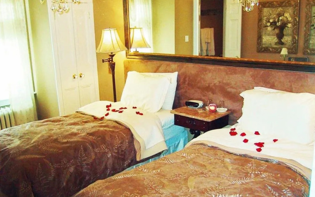 Apple Tree Historic B&B