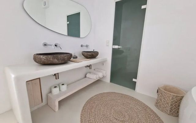 MvibesMykonos homes and studios