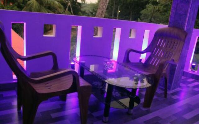 Sandaru Holiday Inn