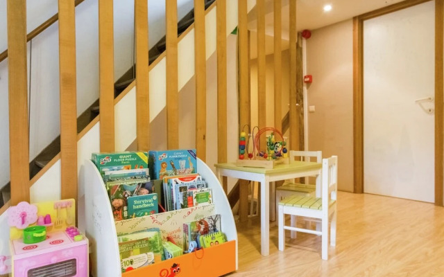 Pleasant Holiday Home With Garden in Ciney