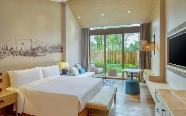 DoubleTree by Hilton Shanwei