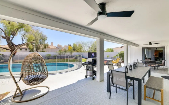 Fire Pit, Grill: Mtn-view Home in Paradise Valley