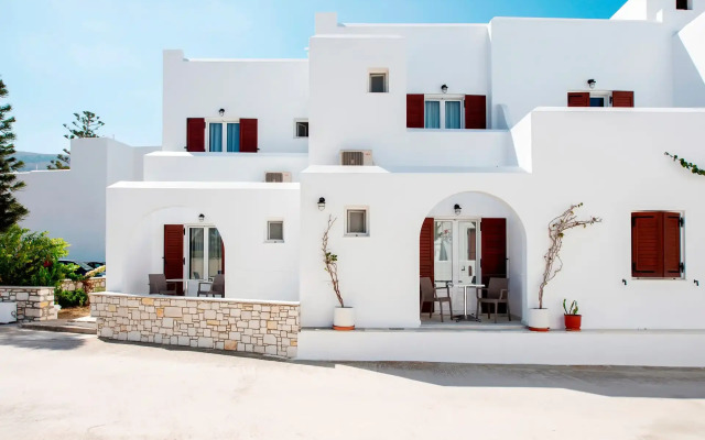 Irene Hotel & Studios | Beachfront