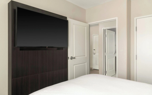 Residence Inn Detroit Dearborn