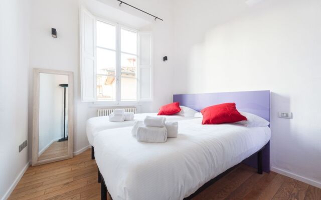 Short-let Florence Apartment Parione