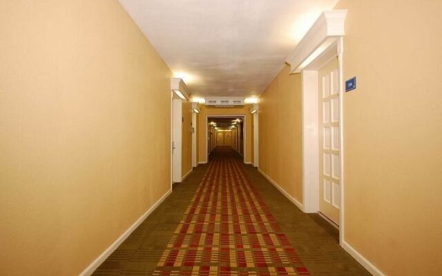 Best Western Market Center