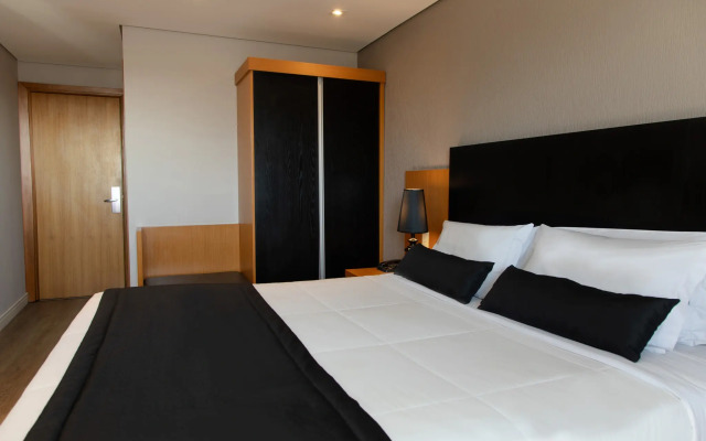 SLAVIERO Curitiba Batel