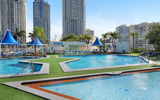 Mantra on View Surfers Paradise