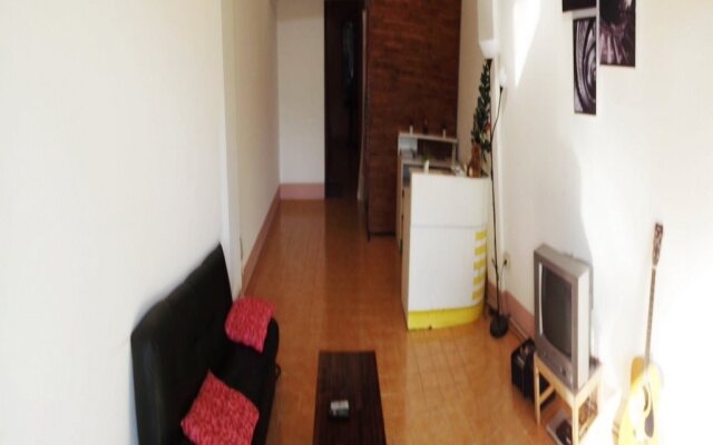 Teachers Guesthouse by S-Cubed