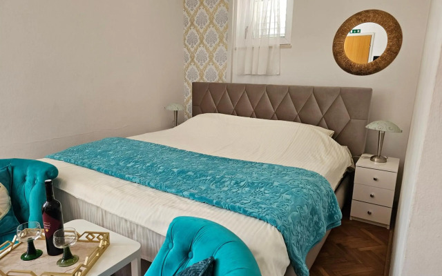 Adria Apartments