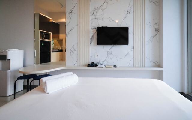 Comfy Studio (No Kitchen) Apartment At Benson Supermall Mansion