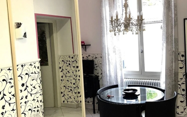 Sarpi Apartment