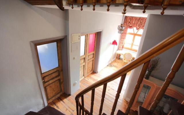 all building/5floors/ garden in balat