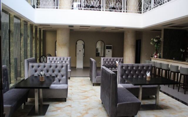 Hotel Amaritsah