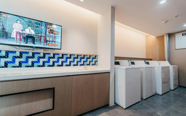 Holiday Inn Express Taizhou CMC by IHG