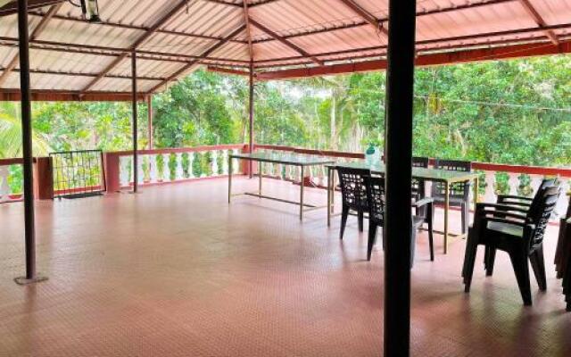 Chilipili Estate Stay