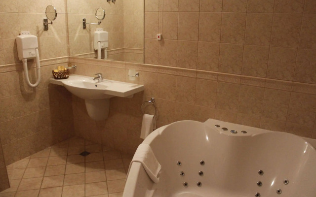 SPA Club Bor Hotel & Wellness