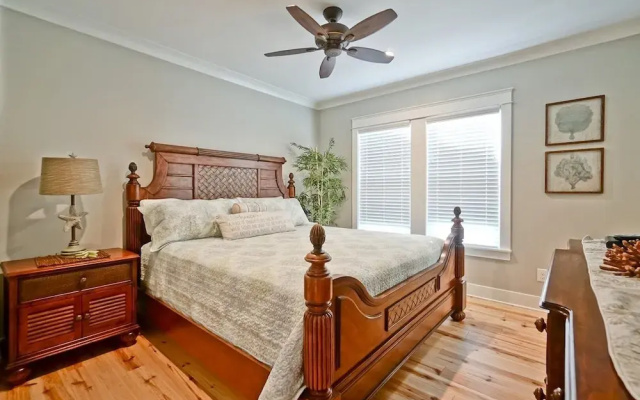Cinnamon Sands 6 Bedroom Home by RedAwning