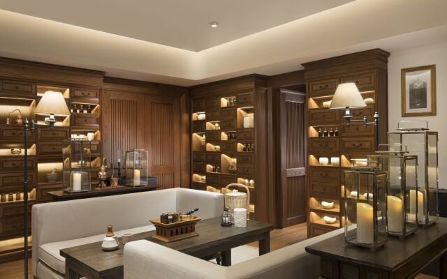 Отель Indigo Bali Seminyak Beach