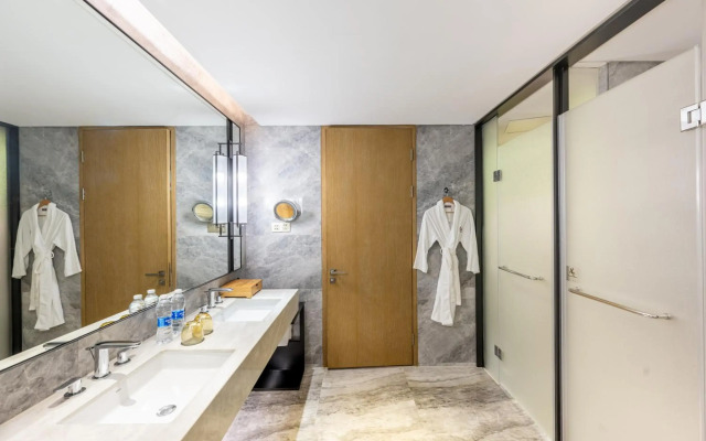 Sheraton Grand Hangzhou Binjiang Hotel