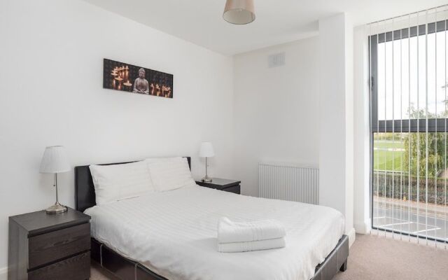 Modern Bedford Blues Apartment