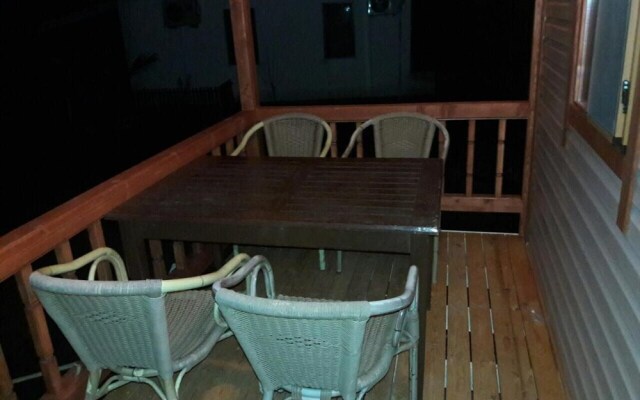 YALILI Wooden House