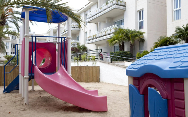 Puerto Azul Suite Hotel
