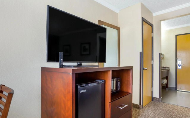 Comfort Inn Hoffman Estates - Schaumburg