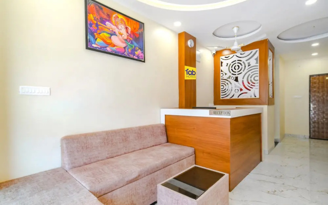 Fabhotel Atharv