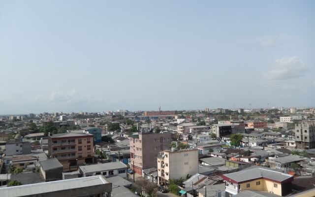 Noubou International Hotel Bonapriso