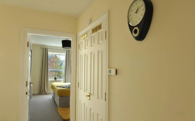 Hunters Wharf River View by Select SA