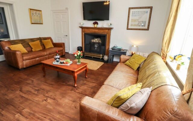 Reighton House