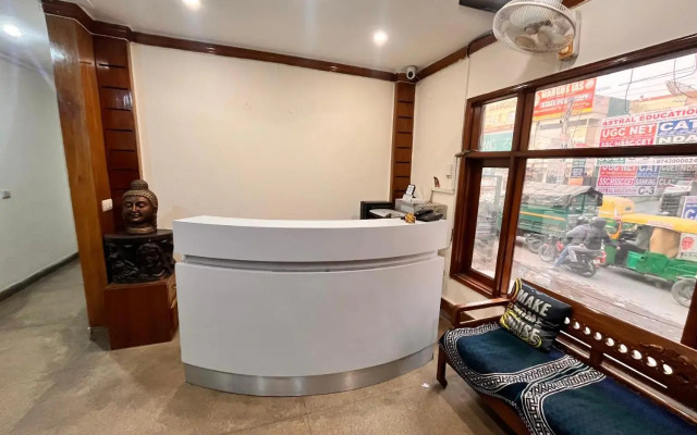 OYO Rooms 786 Old Gurgaon